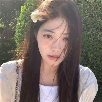 白桦林中的哨所